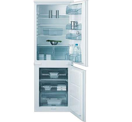 ХЛАДИЛНИК С ФРИЗЕР ЗА ВГРАЖДАНЕ 240л - AEG SC816414I