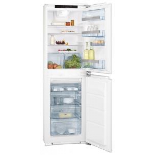Хладилник с фризер за вграждане 240л - AEG SCN71800F0